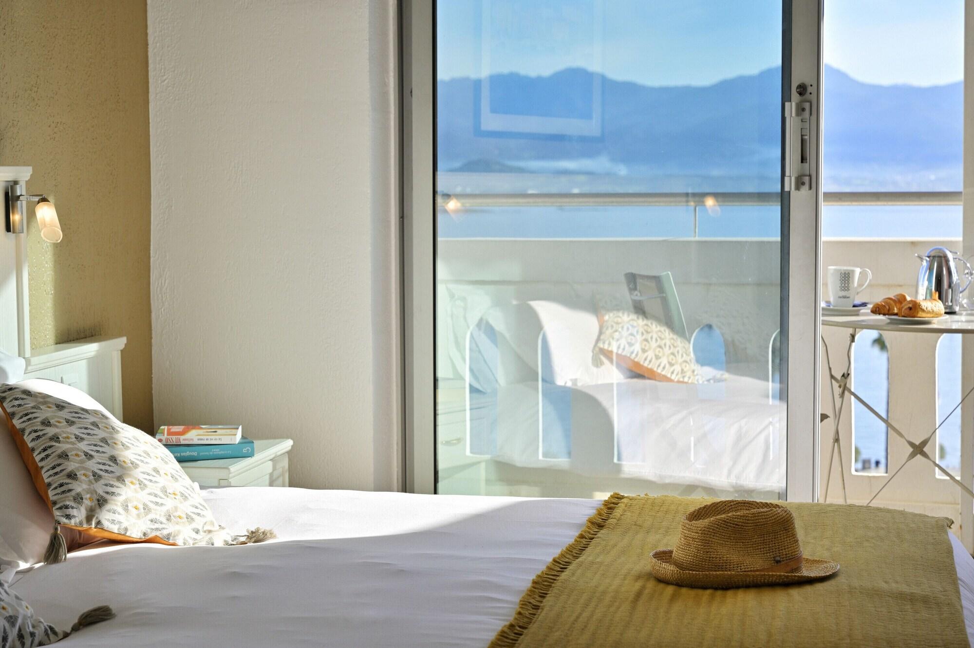 Hotel Du Golfe Аячо Екстериор снимка