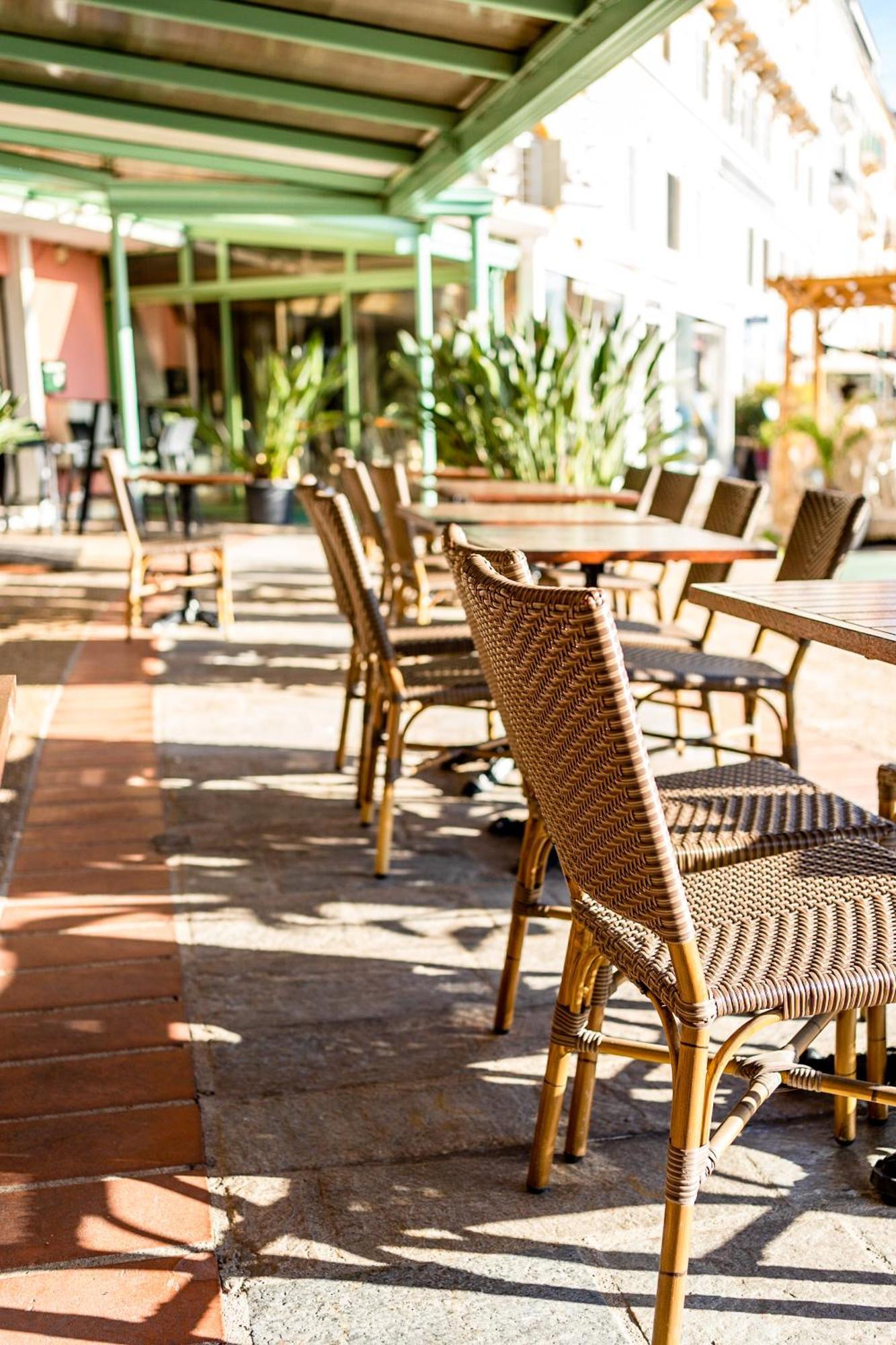 Hotel Du Golfe Аячо Екстериор снимка
