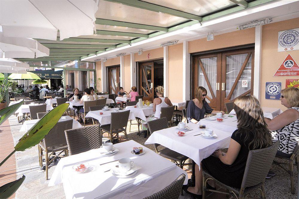 Hotel Du Golfe Аячо Екстериор снимка